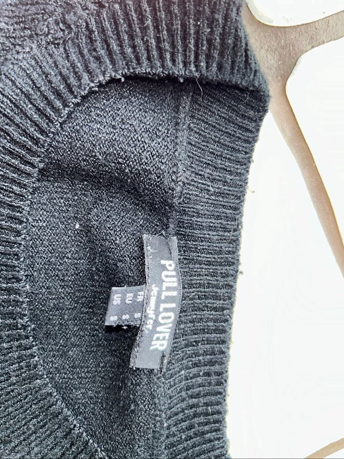 Pull Jennyfer en S - photo numéro 3