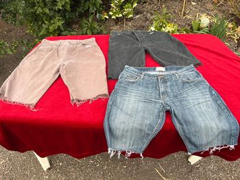 Lot de 3 shorts en jeans pour travail ou autre T 42