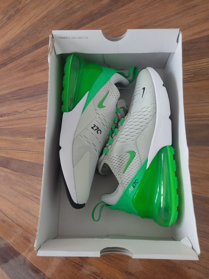 Baskets Nike air max 270 T 38.5 - photo numéro 6