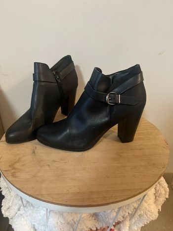 Bottines noires T38