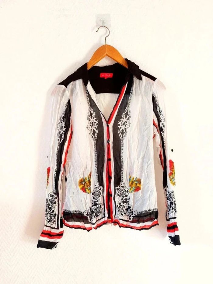 magnifique chemise manches longues, blanche, noir et rouge vintage