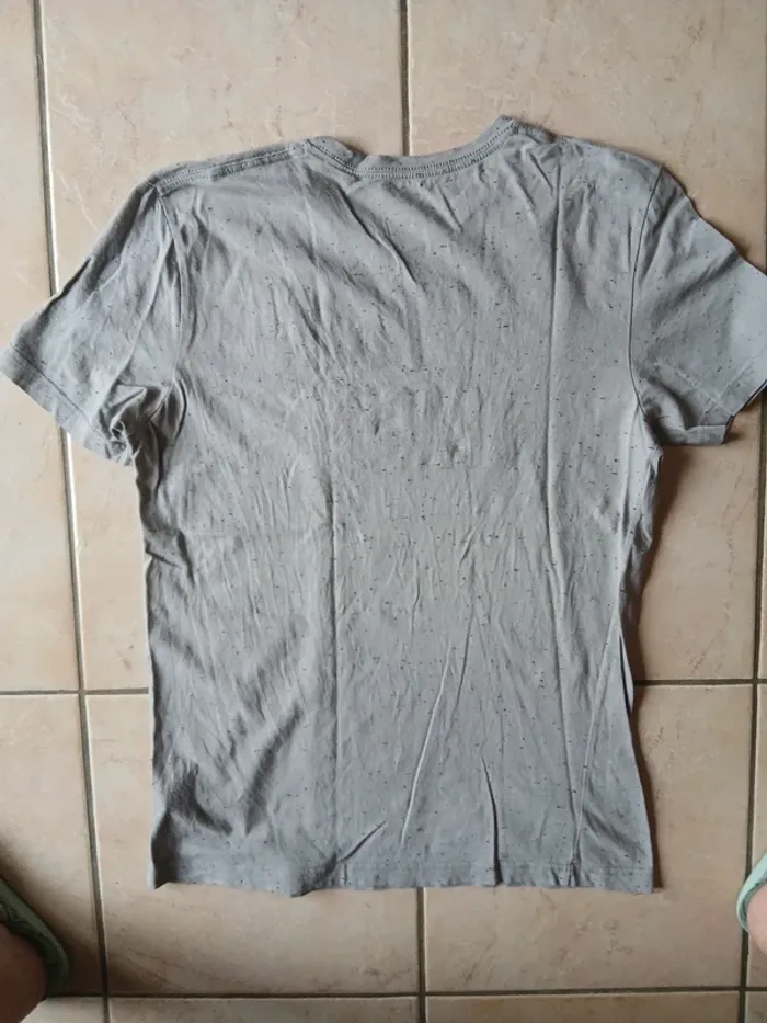 Tee-shirt - photo numéro 4