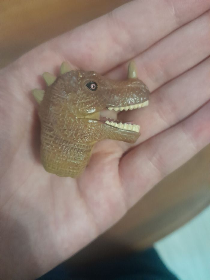 Bague dinosaure - photo numéro 2