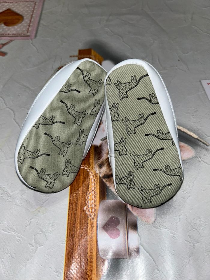 Chaussures bébé garçon taille 3-6 mois - photo numéro 4