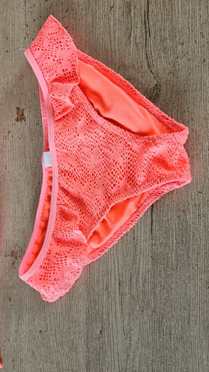 Bikini ado rose fluo en dentelle, sans bretelle, Ocean Club, 70B/34 - photo numéro 4