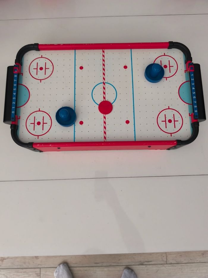 Jeu de table air hockey