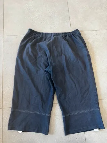 Pantalon Influx, taille 52, très bon état 46x80cm