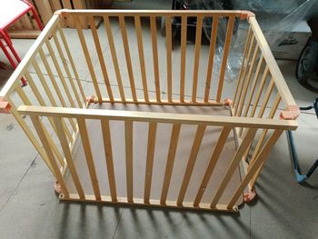 Parc en bois réglable