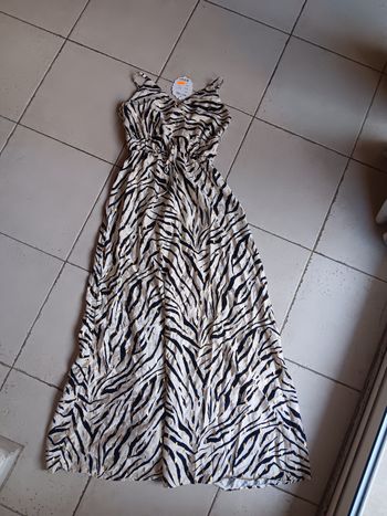 Robe longue fluide neuve
