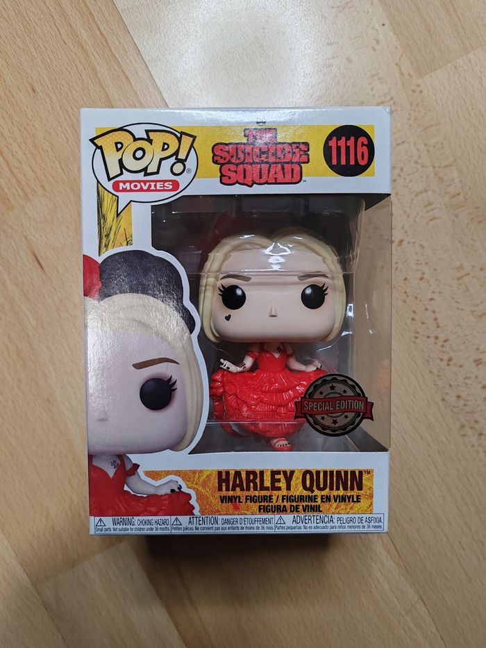 Lot de 2 figurines Pop Harley Quinn 1111 / Harley Quinn 1116 special edition - photo numéro 3