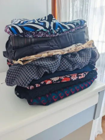 Lot revendeur colis surprise friperie vêtements femme Taille 38