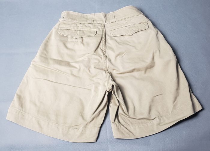 short homme beige classique - photo numéro 2