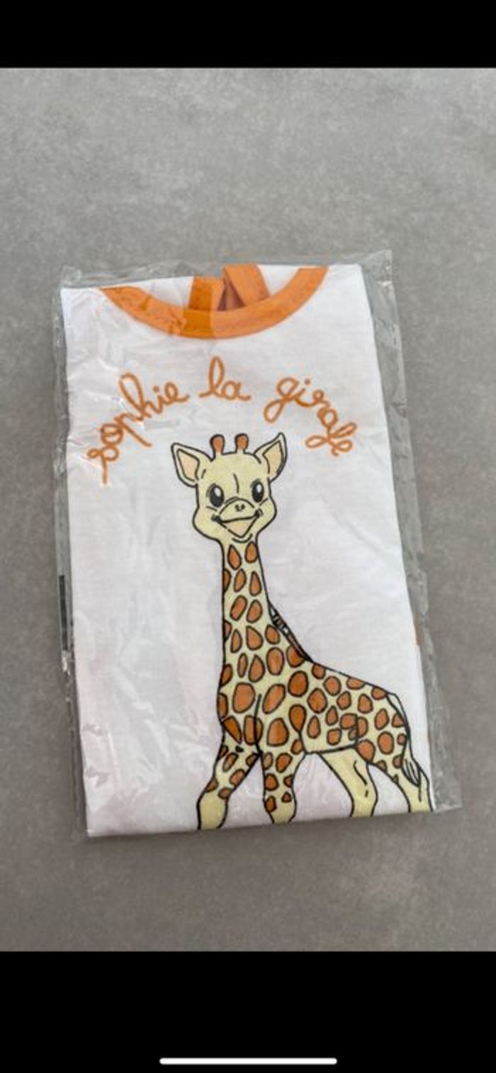 Bavoir Sophie la girafe Neuf - photo numéro 2