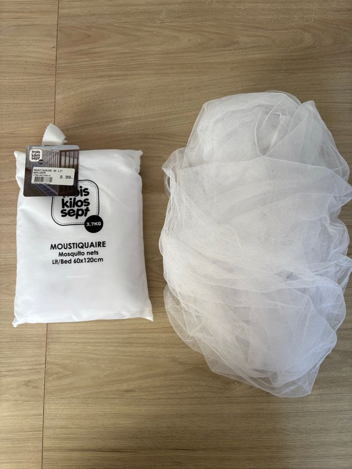 Moustiquaires lit bébé