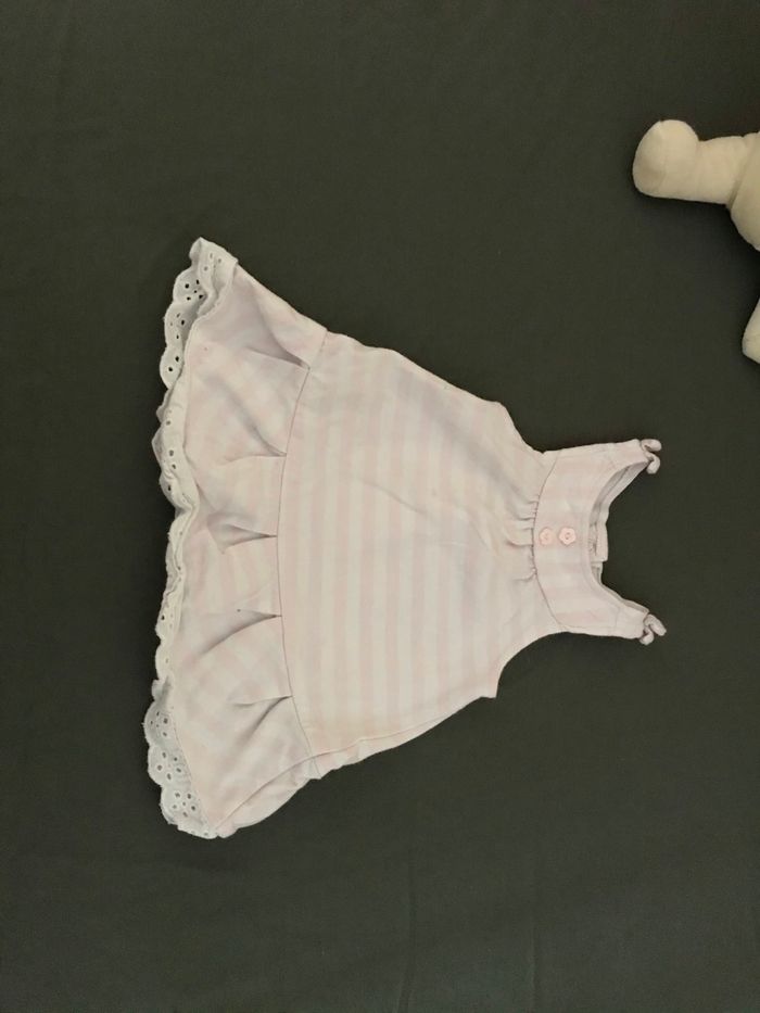 Lot vêtement 1 mois - photo numéro 4