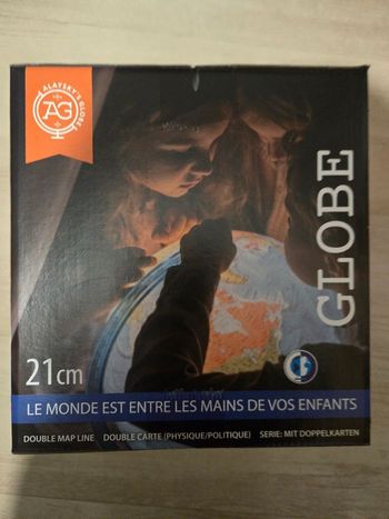 Globe terrestre lumineux interactif neuf
