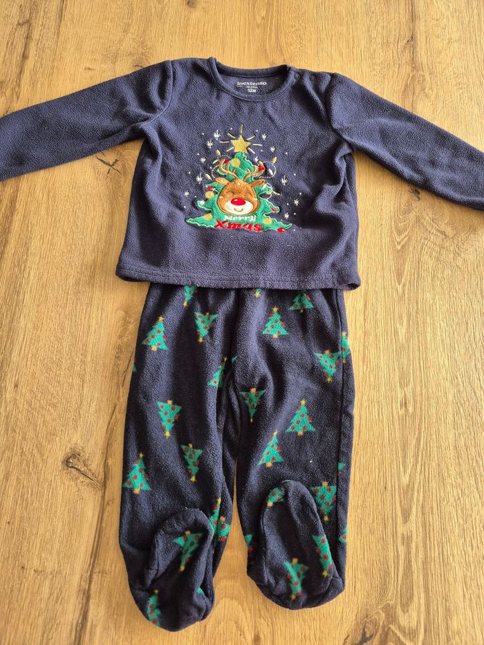 Lot exclusif "spécial Noël" 9/12 mois - photo numéro 2