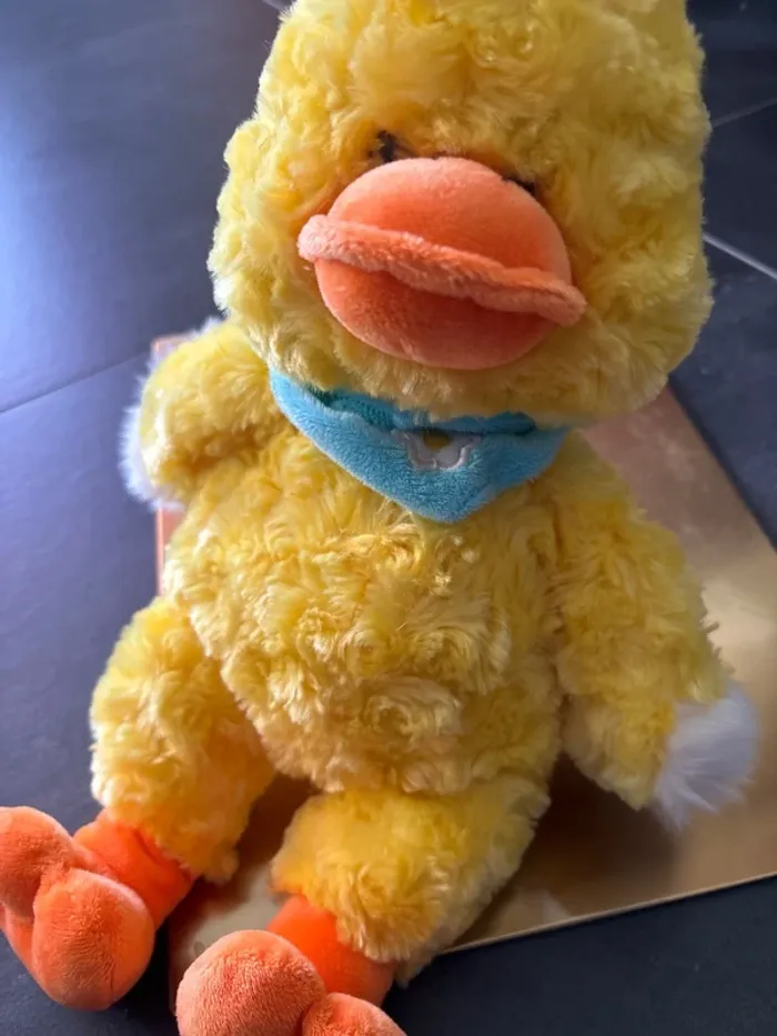 Canard peluche neuve 49 cm - photo numéro 2