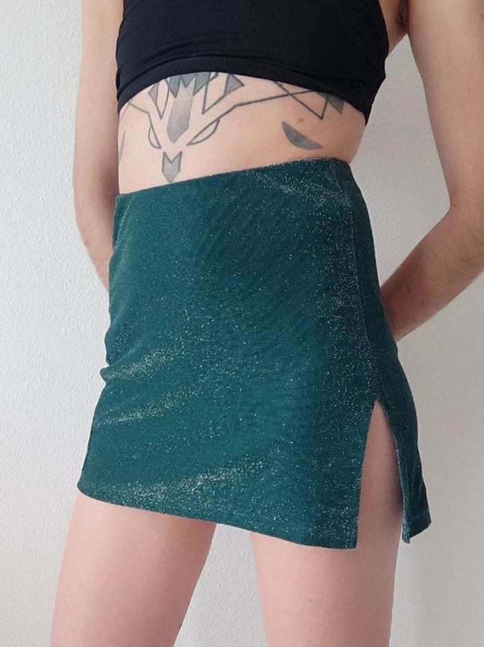 Mini jupe fendu paillettes vert foncé / Pull & Bear - 36/S à 38/M - photo numéro 3