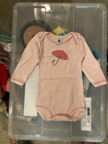 Bodie manches longues, petit bateau,9 mois