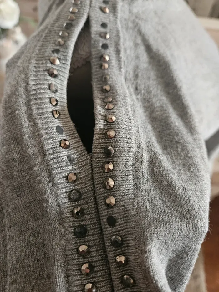 Pull gris avec strass Enzoria Taille U (40) - photo numéro 4