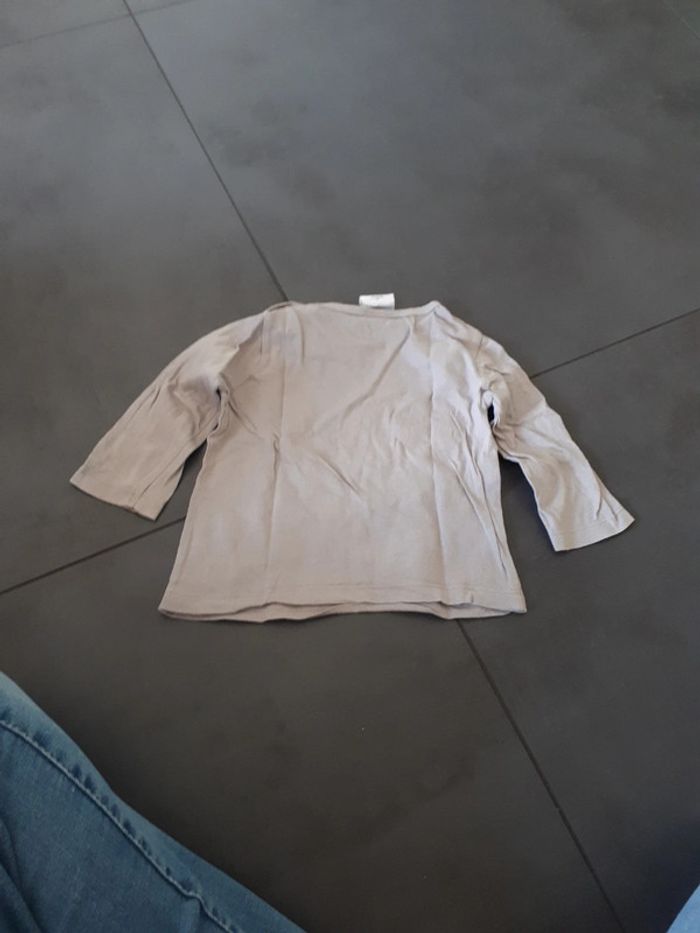 Tee-shirt manches longues Kiabi 9 mois - photo numéro 3