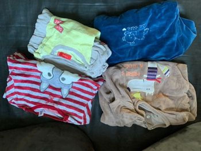 Lot vêtements hiver garçon 2 ans - photo numéro 2