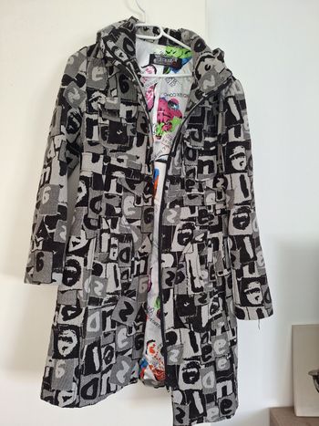 Manteau desigual à capuche 