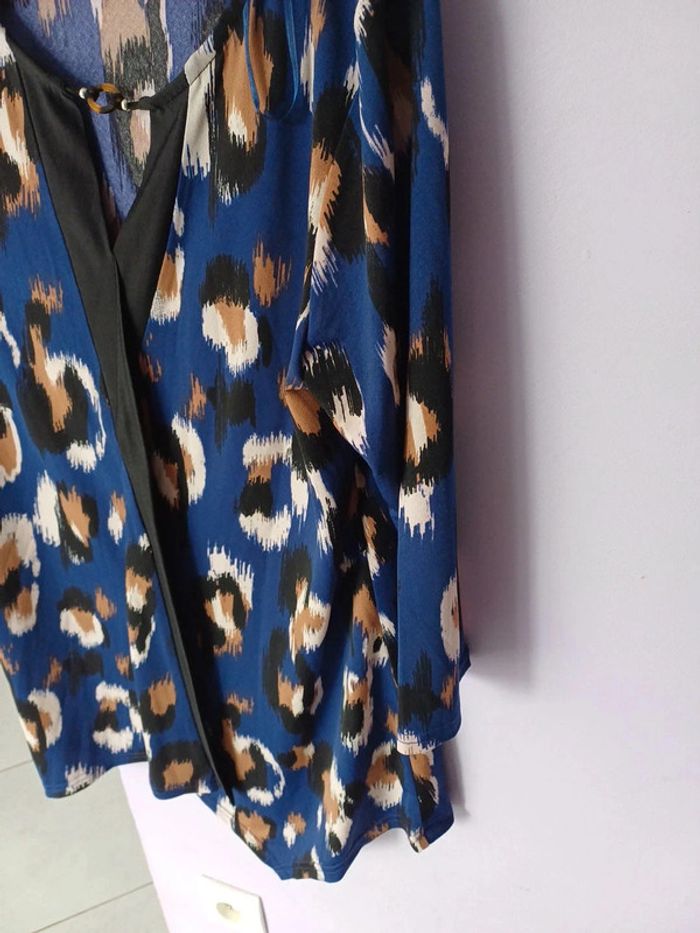 Blouse taille 2 38/40 - photo numéro 2