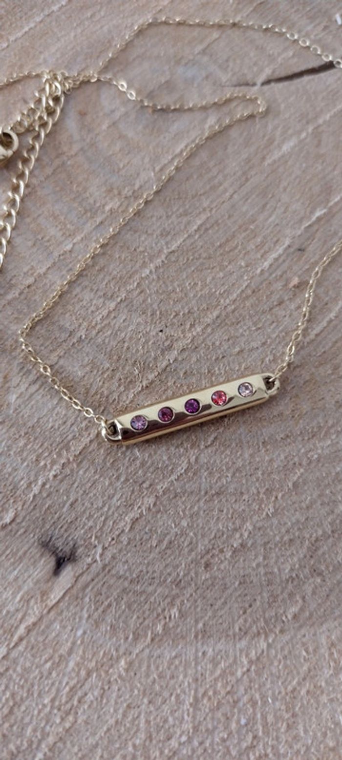 Collier barre strass rose Bohm