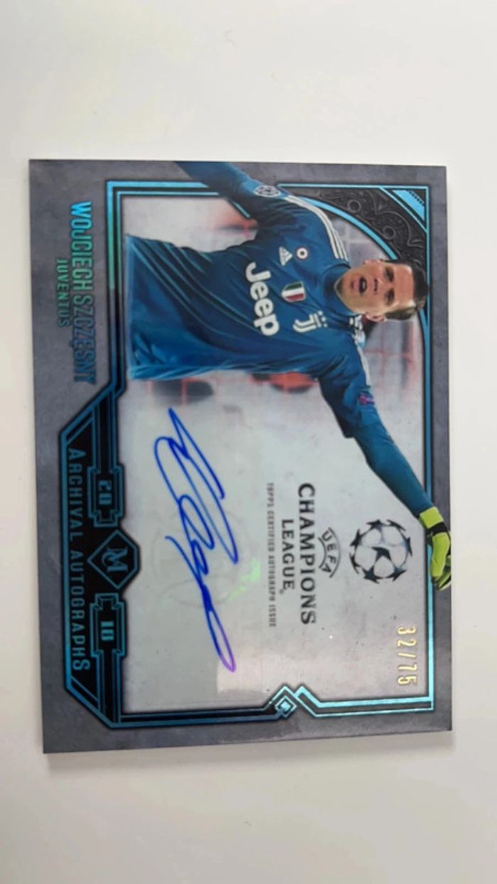 2017-18 collection musée Topps Wojciech Szczesny 25/75 - photo numéro 3