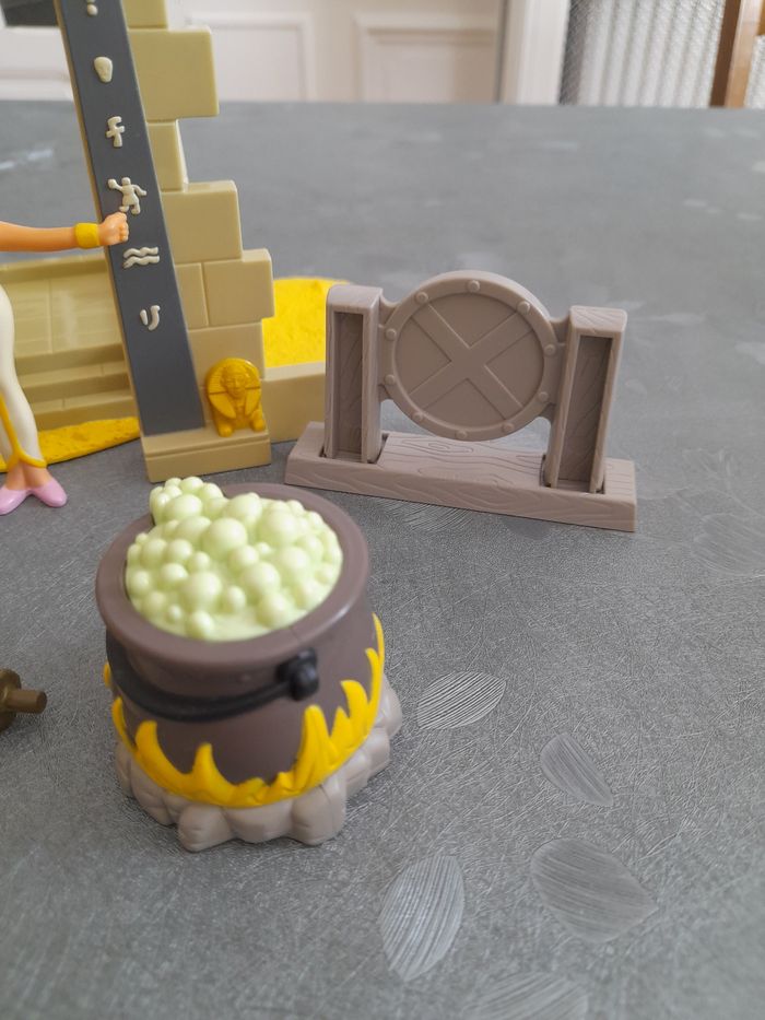 Figurine McDonald's . Astérix - photo numéro 2