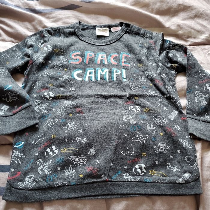 t-shirt Mlongue zara 4ans (4e)