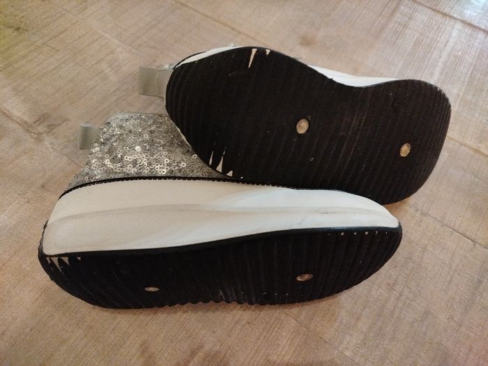 Chaussures fille 31 - photo numéro 5