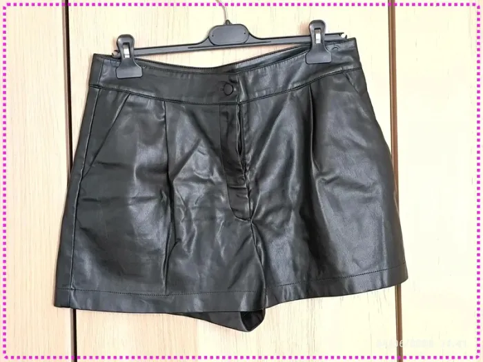 Short simili noir (42)