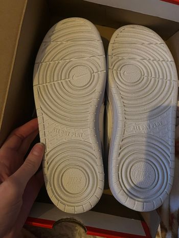 Basket Nike taille 39