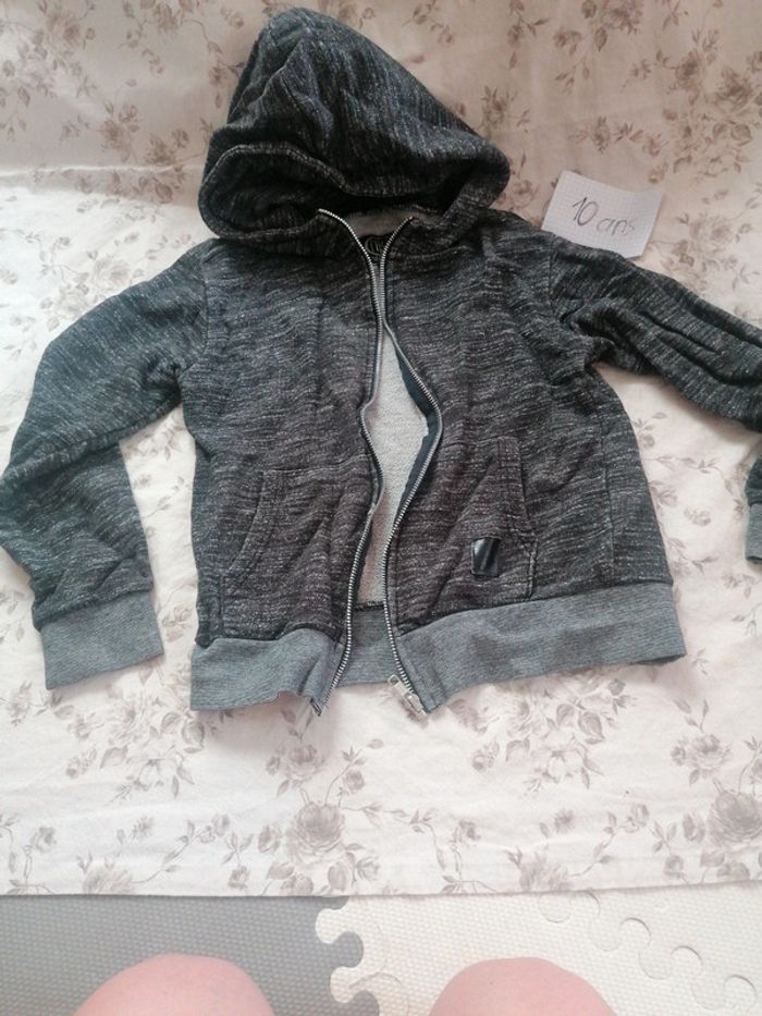 Veste zippé cabaneli 10 ans - photo numéro 3