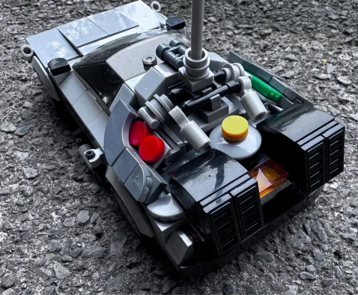 Dolorean Back to the future en briques - photo numéro 5