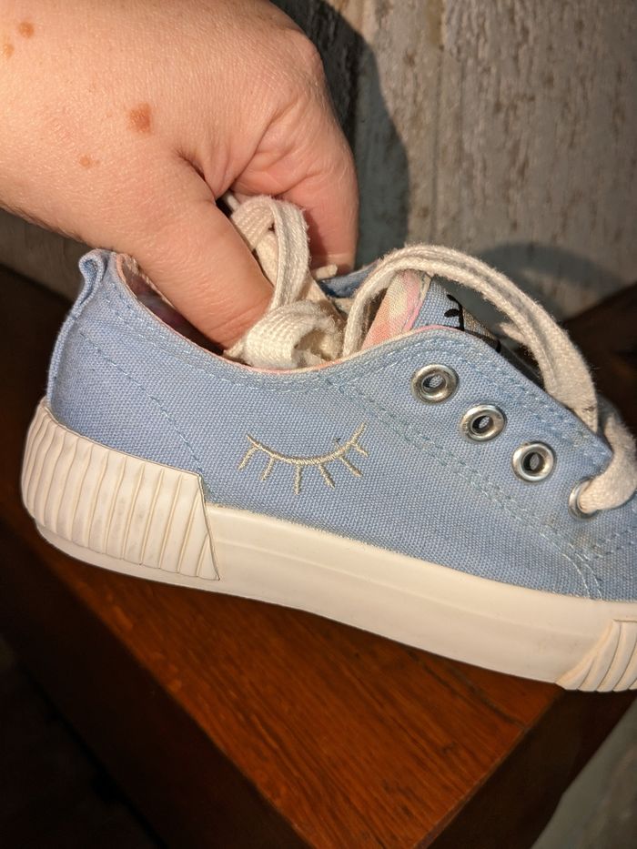 Basket toile fille - photo numéro 3