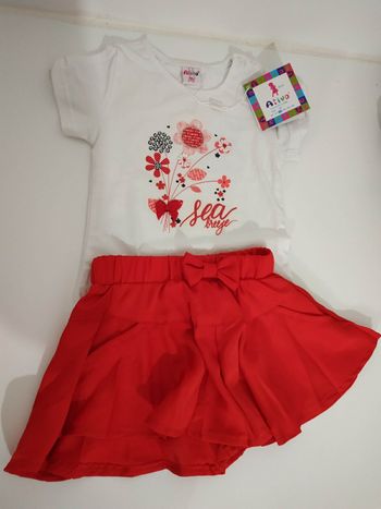 Ensemble jupe-short et t-shirt