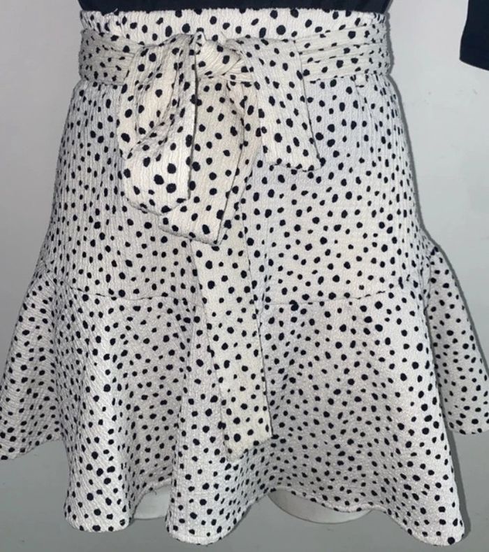 Mini Jupe à pois - photo numéro 3