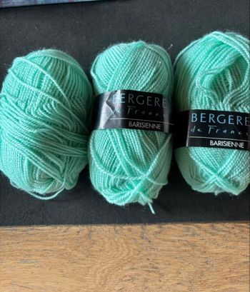 Lot pelotes de laines 