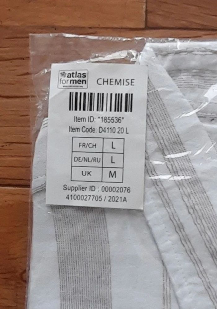 Chemisette rayée blanche et grise Neuve Taille L - photo numéro 4