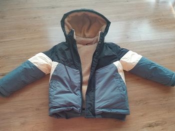 Doudoune impermeable molletonné garçon 6 ans