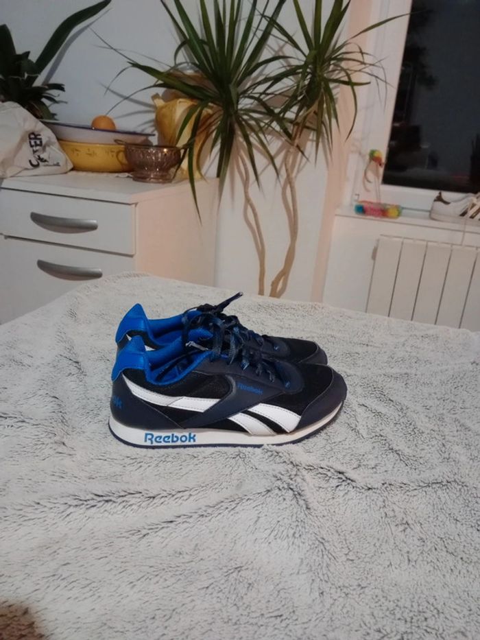 Sneackers mixte 35 bleu marine Reebok c49