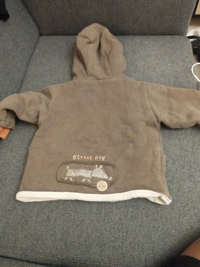 Veste à capuche 18 mois - photo numéro 2