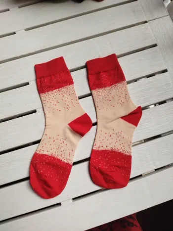 Chaussettes motifs petit points