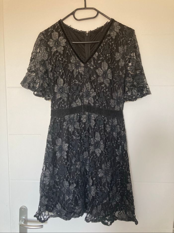 Robe en dentelles