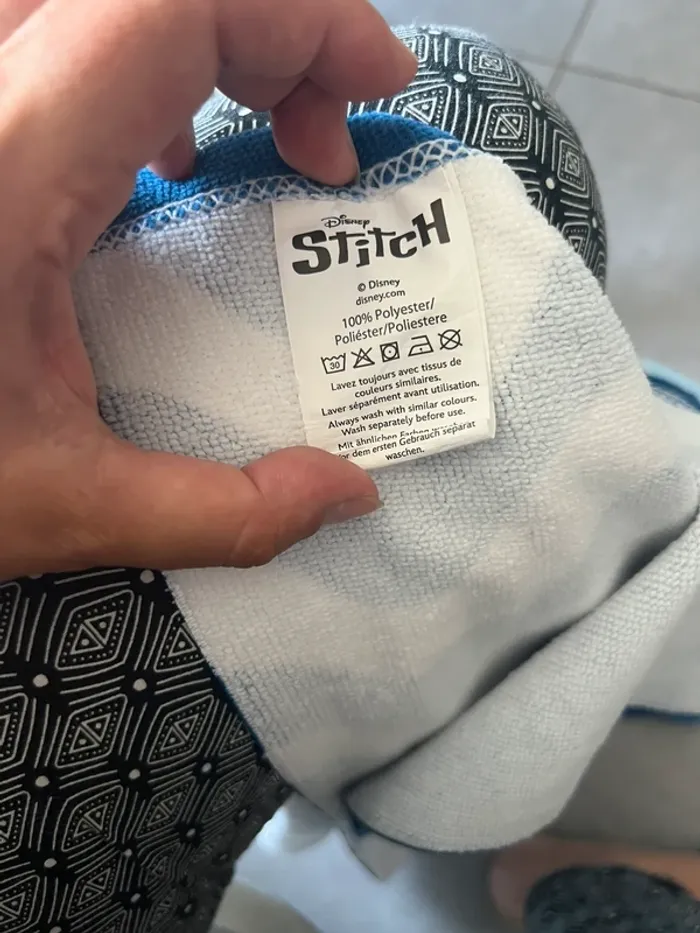 Sortie de bain stitch neuve - photo numéro 3