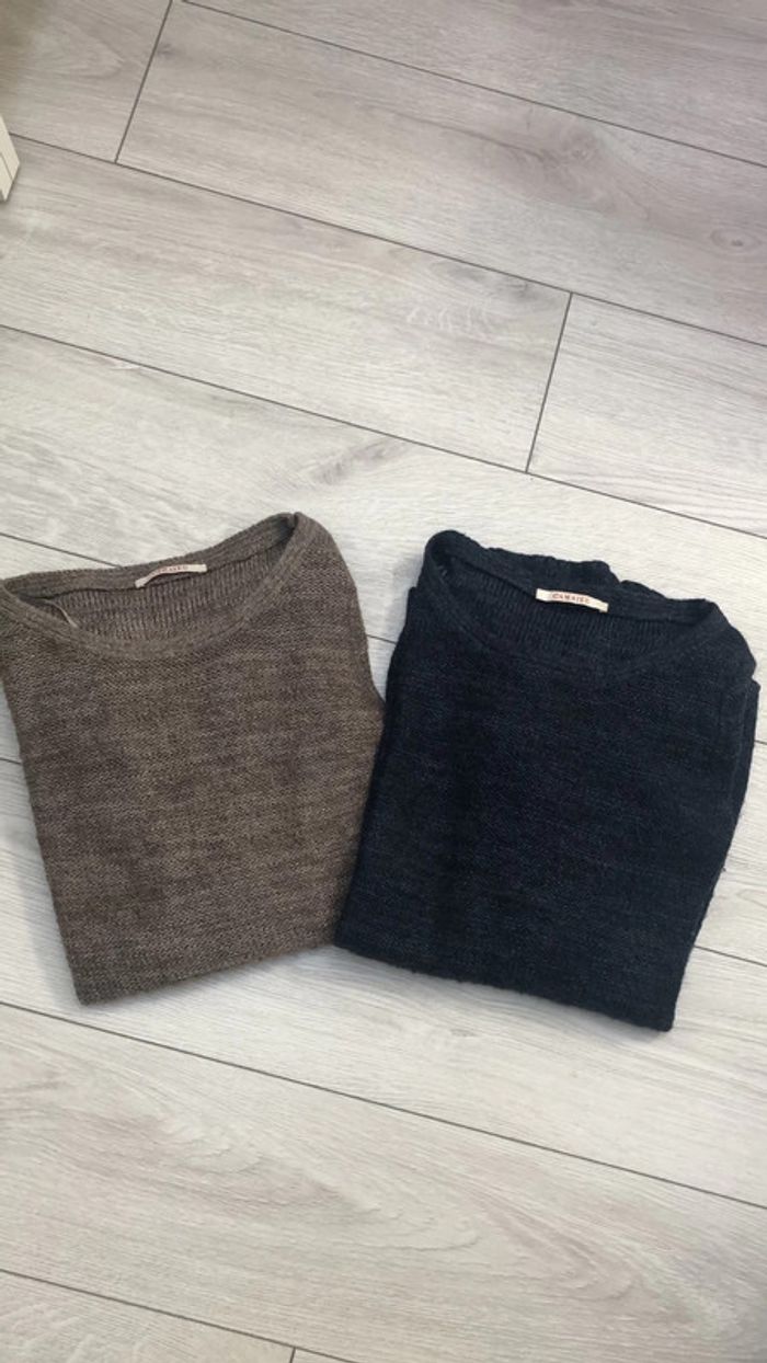 2 pulls camaïeu TS